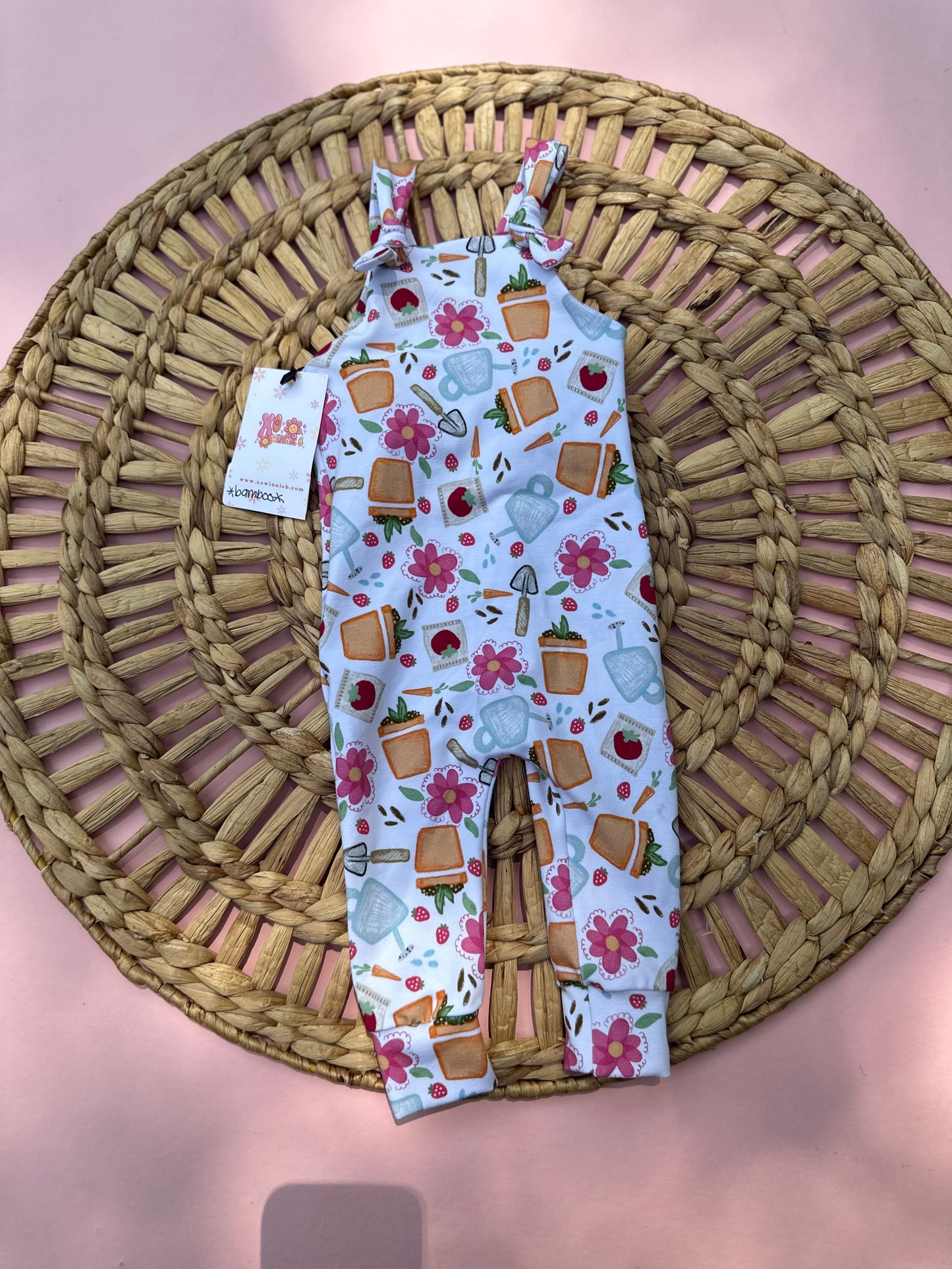 0/3M Knotted Overalls *bamboo*